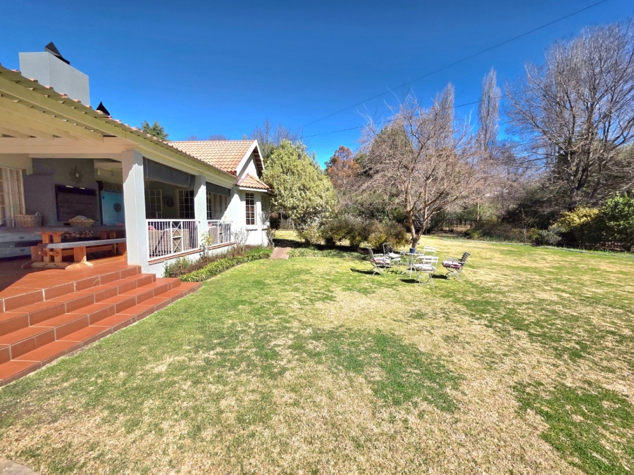 5 Bedroom Property for Sale in Clarens Free State
